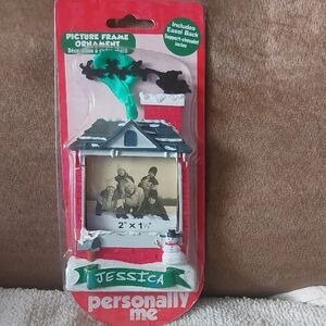 🎄Jessica Christmas Red and Green Picture Frame Ornament